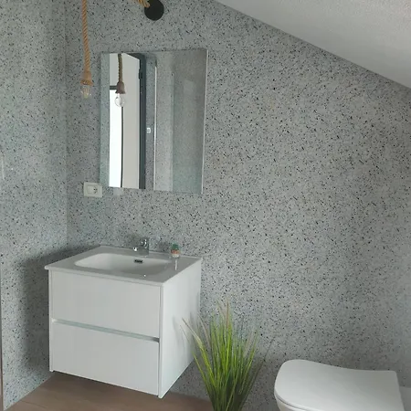Timi Apartment